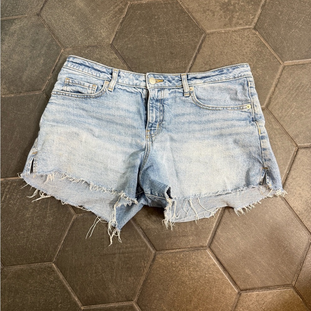 Wild and fable Denim Frayed Hem Women Shorts 12R